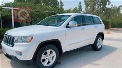 جیپ گراند شیرۆکی